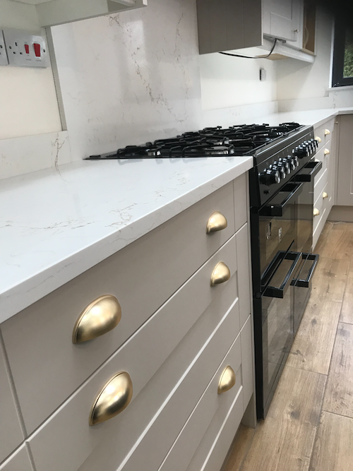 Unistone Misterio Gold close up 30mm worktop